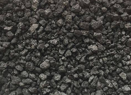 Negro pedazo del electrodo de grafito de 5 - de 10m m, azufre bajo de las materias primas de la acería